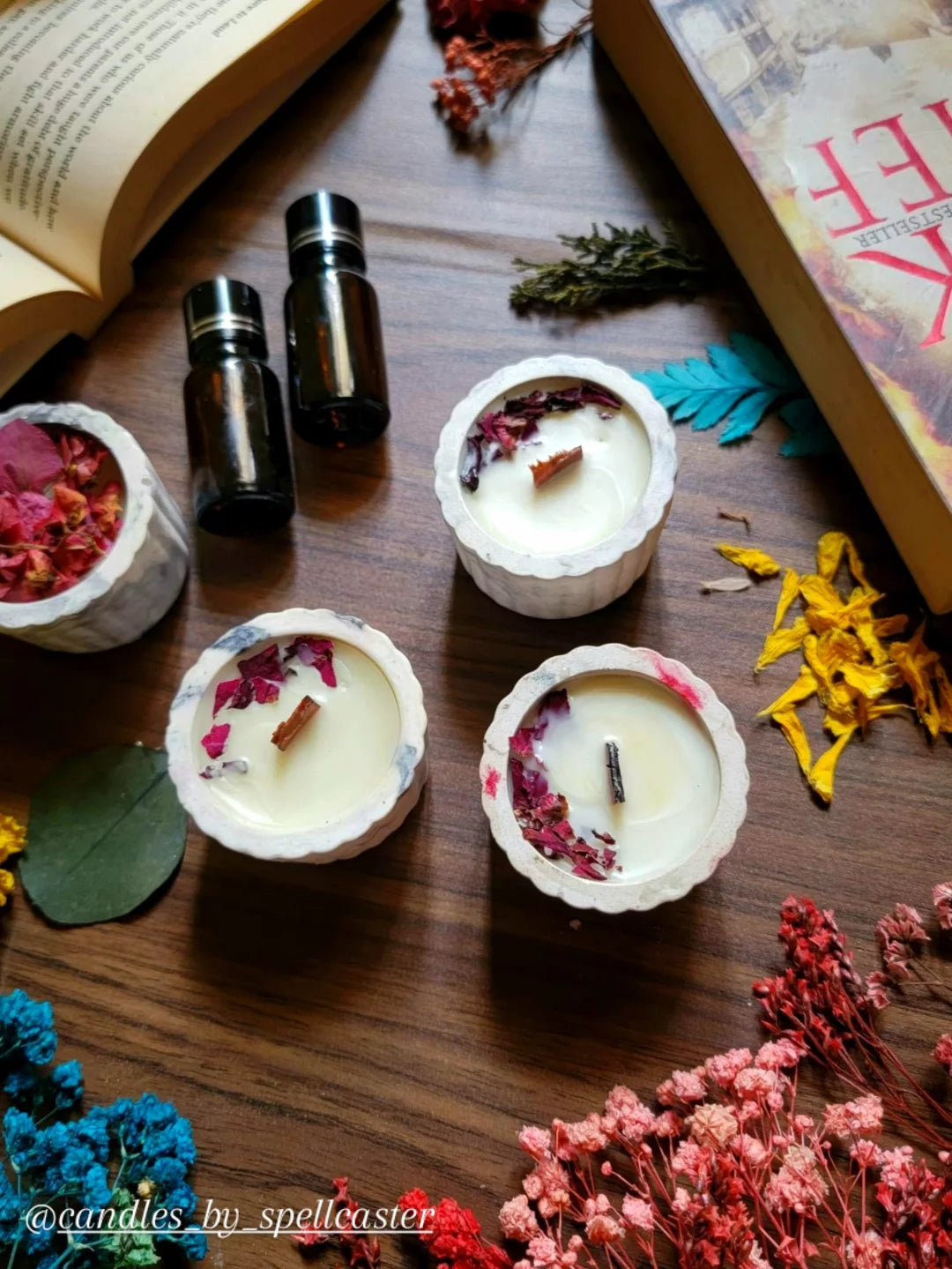 Rose Scented soy wax candle in marble effect gypsum jars.